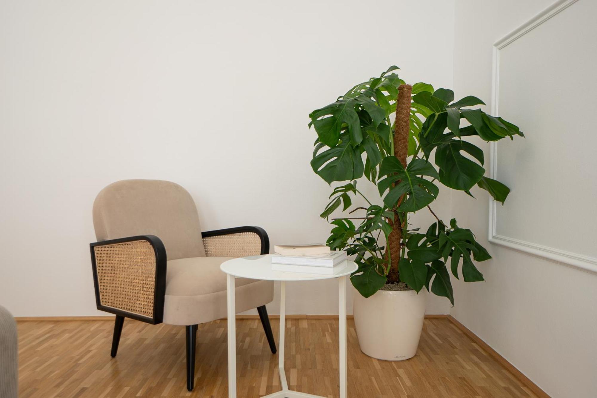 וינה Vibrant 107 M2 Flat In The City Center מראה חיצוני תמונה