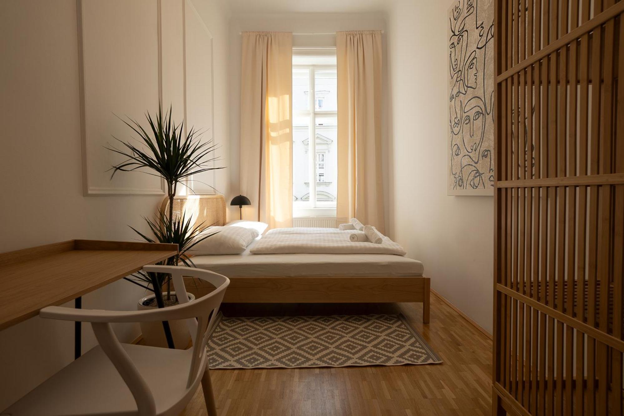 וינה Vibrant 107 M2 Flat In The City Center מראה חיצוני תמונה